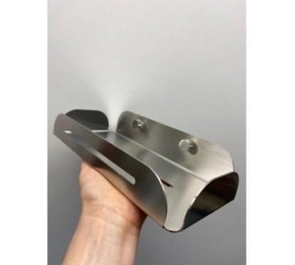 EDEN mensola in acciaio inox AISI 304  25x11,5x4 h cm completa di kit per fissaggio a parete.  L’articolo è 100% riciclabile.