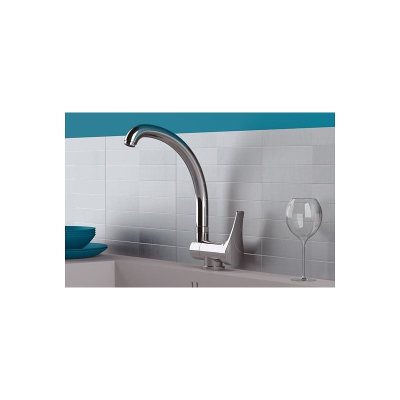 RIO Miscelatore monocomando per lavello sottofinestra con bocca alta girevole finitura cromo