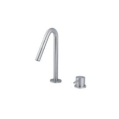 INOX Miscelatore cucina in acciaio inox con comando remoto e canna girevole finitura acciaio spazzolato