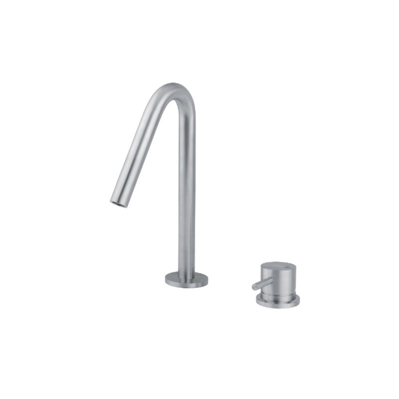 INOX Miscelatore cucina in acciaio inox con comando remoto e canna girevole finitura acciaio spazzolato