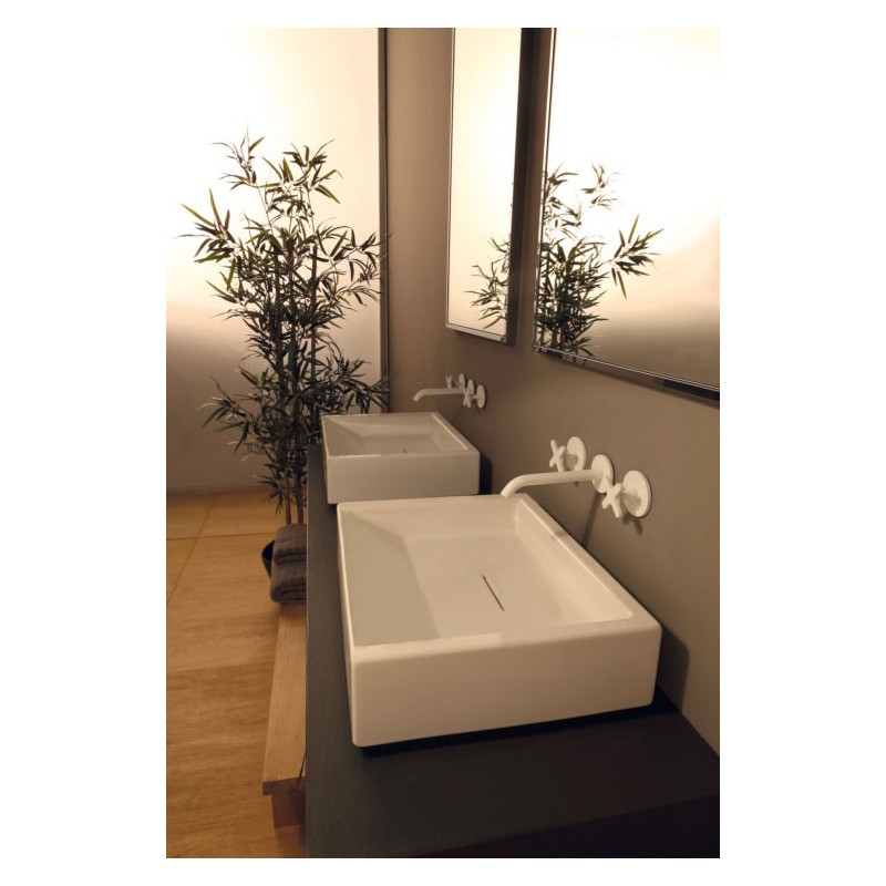 DIAGONAL lavabo d'appoggio finitura bianco lucido