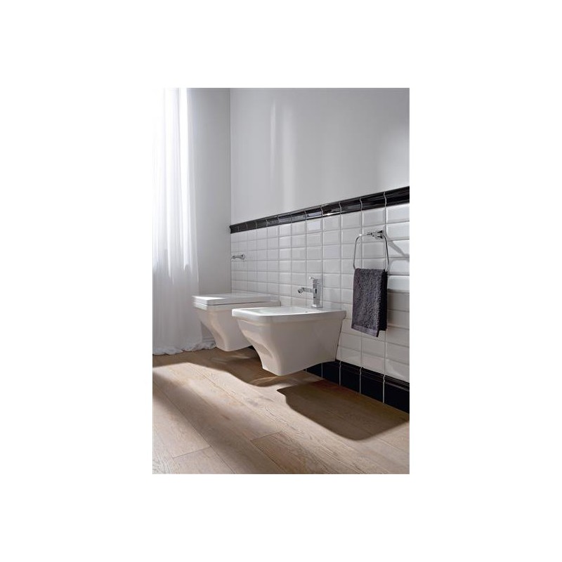 BUTTERFLY bidet sospeso