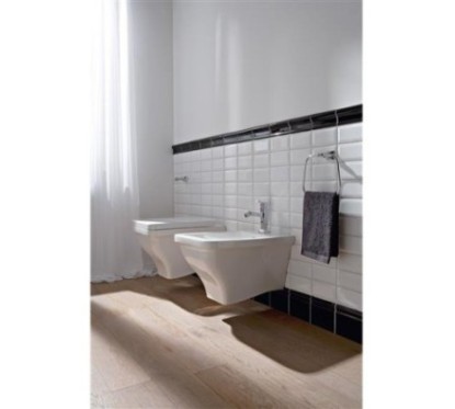 BUTTERFLY bidet sospeso