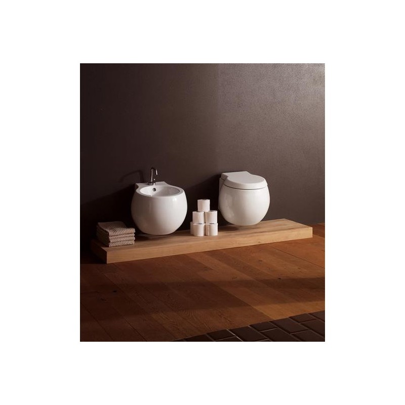 PLANET bidet sospeso