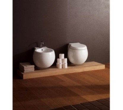 PLANET bidet sospeso