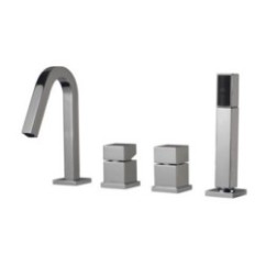 QUADRA batteria monocomando bordo vasca 4 fori canna a P finitura cromo