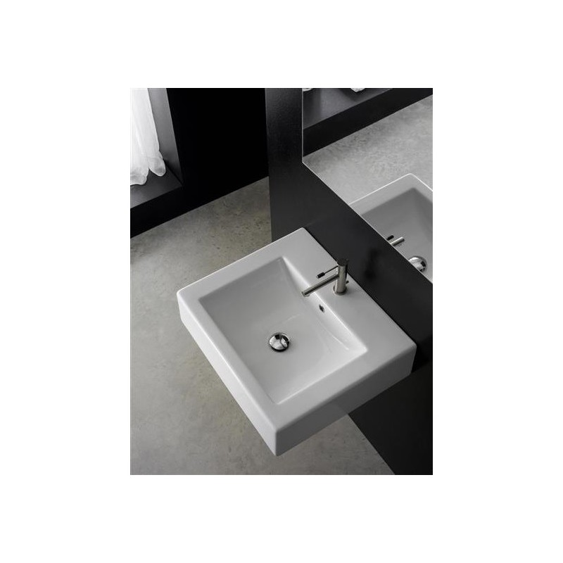 SQUARE 50B lavabo da appoggio o sospeso