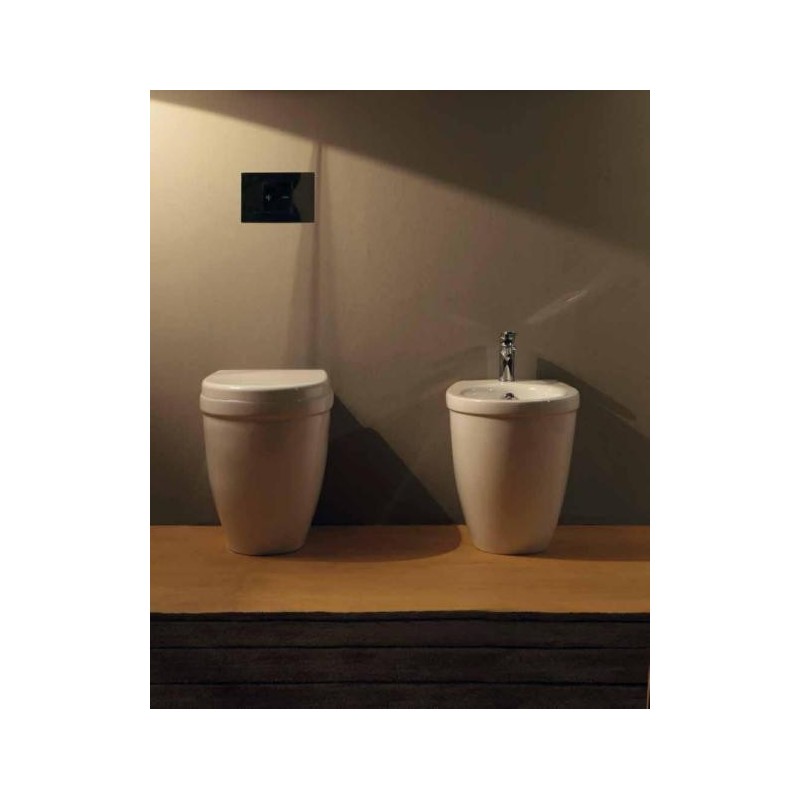 YOUNG vaso + bidet a terra finitura bianco lucido